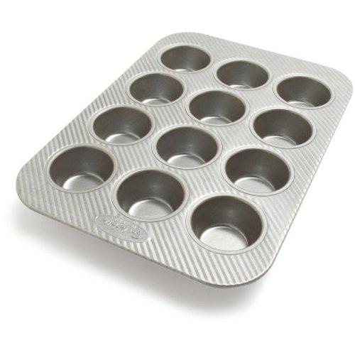 Sur La Table Platinum Pro Standard Muffin Pan 21200MF, 12 Count
