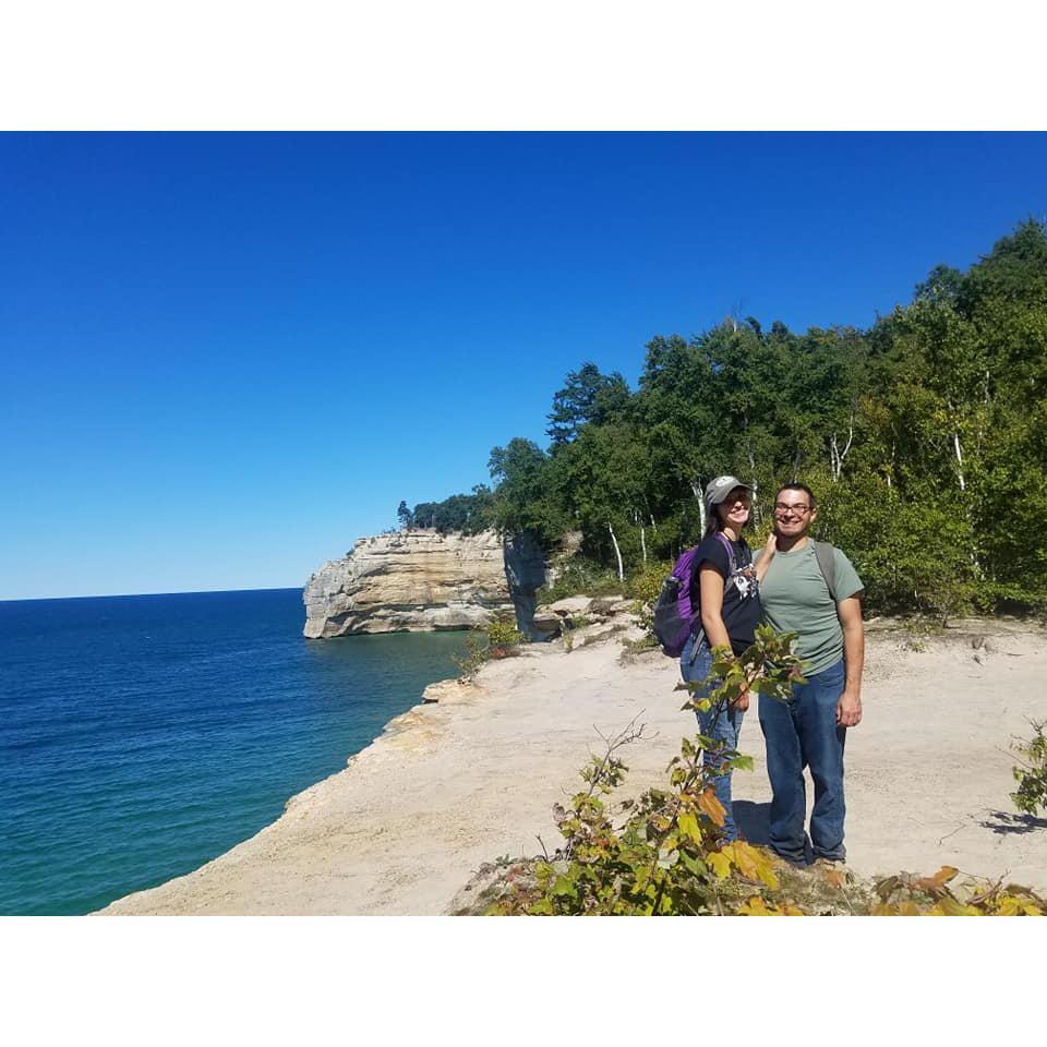 Hiking around Pictured Rocks in the UP