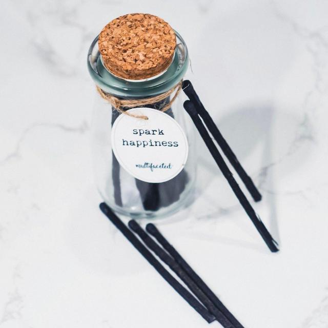 Black Long Stem Matches - 25 Count