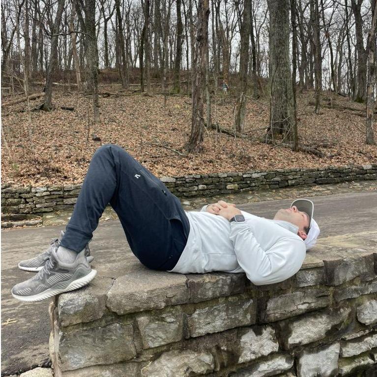 The infamous "dropped my wallet" pic!