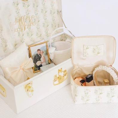 Petite Keep | Heirloom Keepsake Trunks