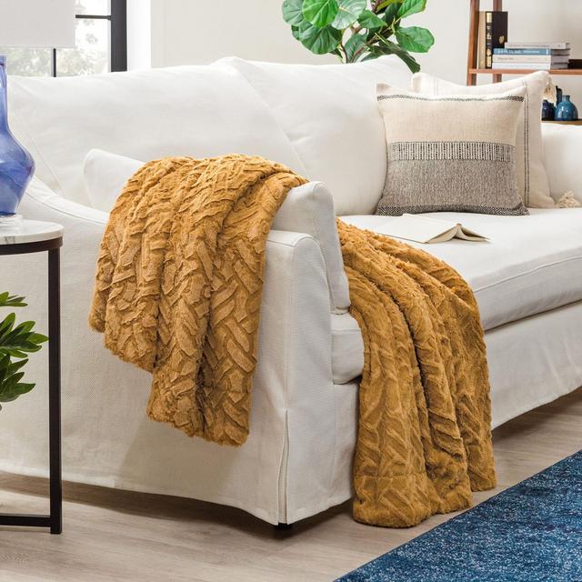 Chanasya Soft Cloud Faux Fur Throw Blanket - Reversible Faux Shearling - 50" x 65” - Golden