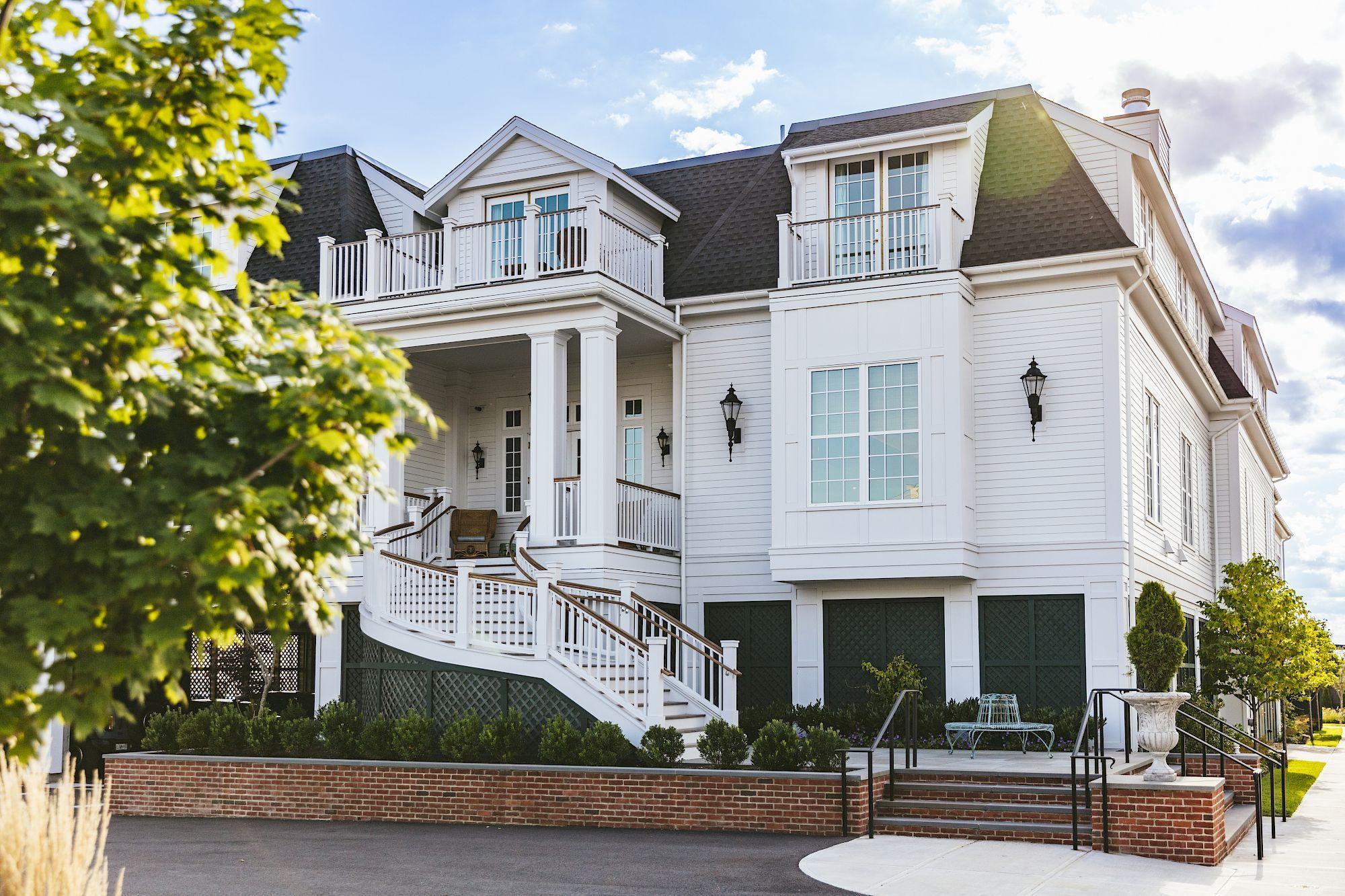 The Wedding Website of Alexa Paiva and Andrew Martino