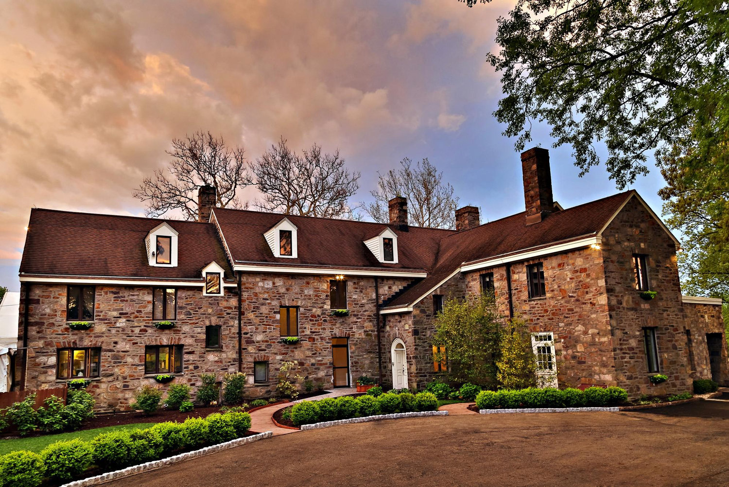 The Wedding Website of Gabrielle DiLucia and Matthew Biddle