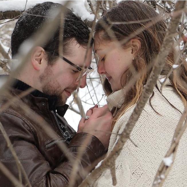 February 2022, Scott and Katie took some impromptu engagement pictures.