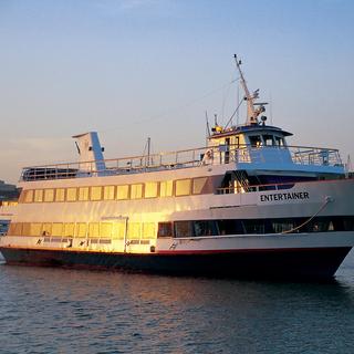 2 Tickets for Summer Sunset Cocktail Cruise - Los Angeles