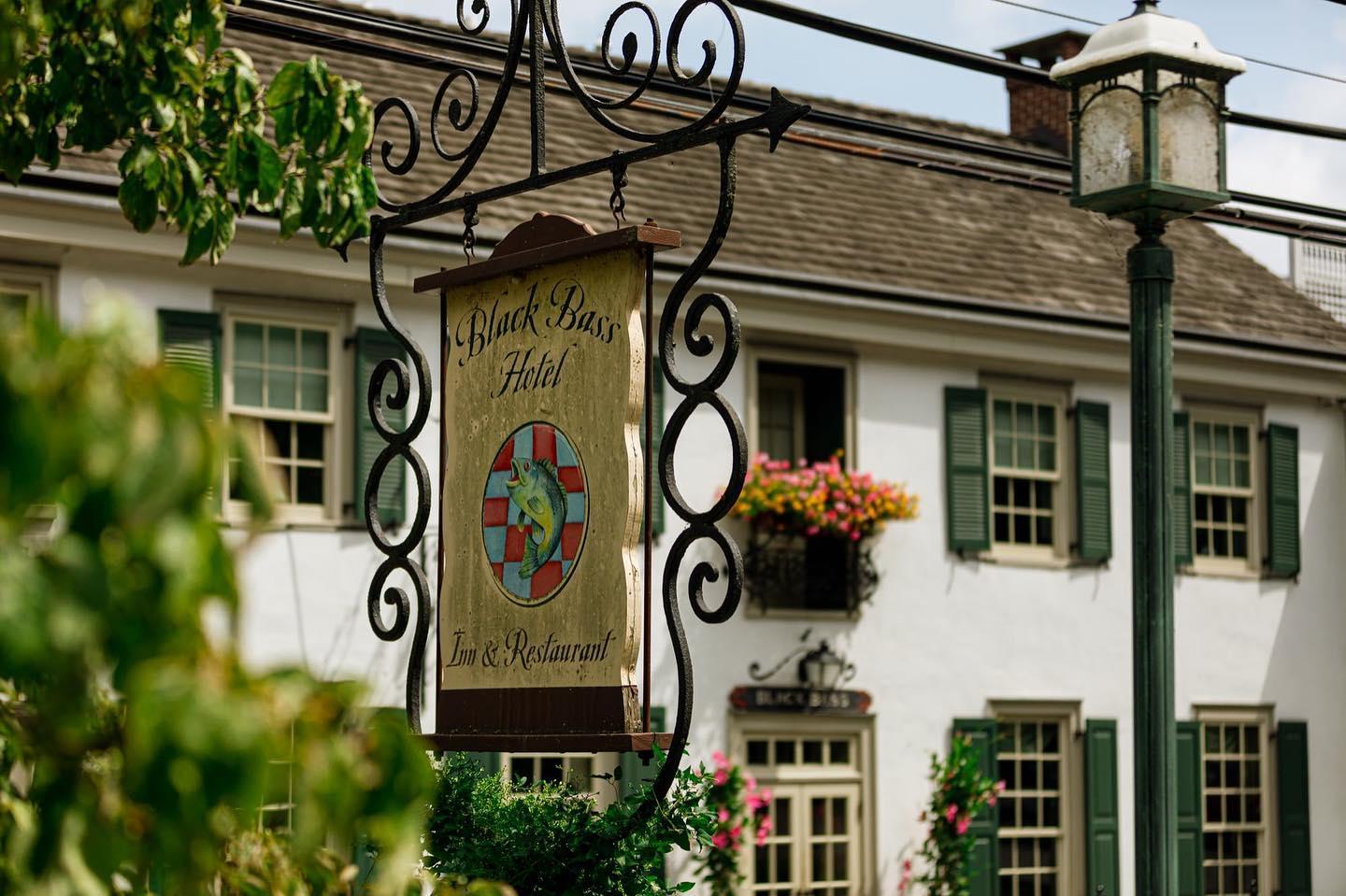 The Wedding Website of Kathryn Williams and William Farnam