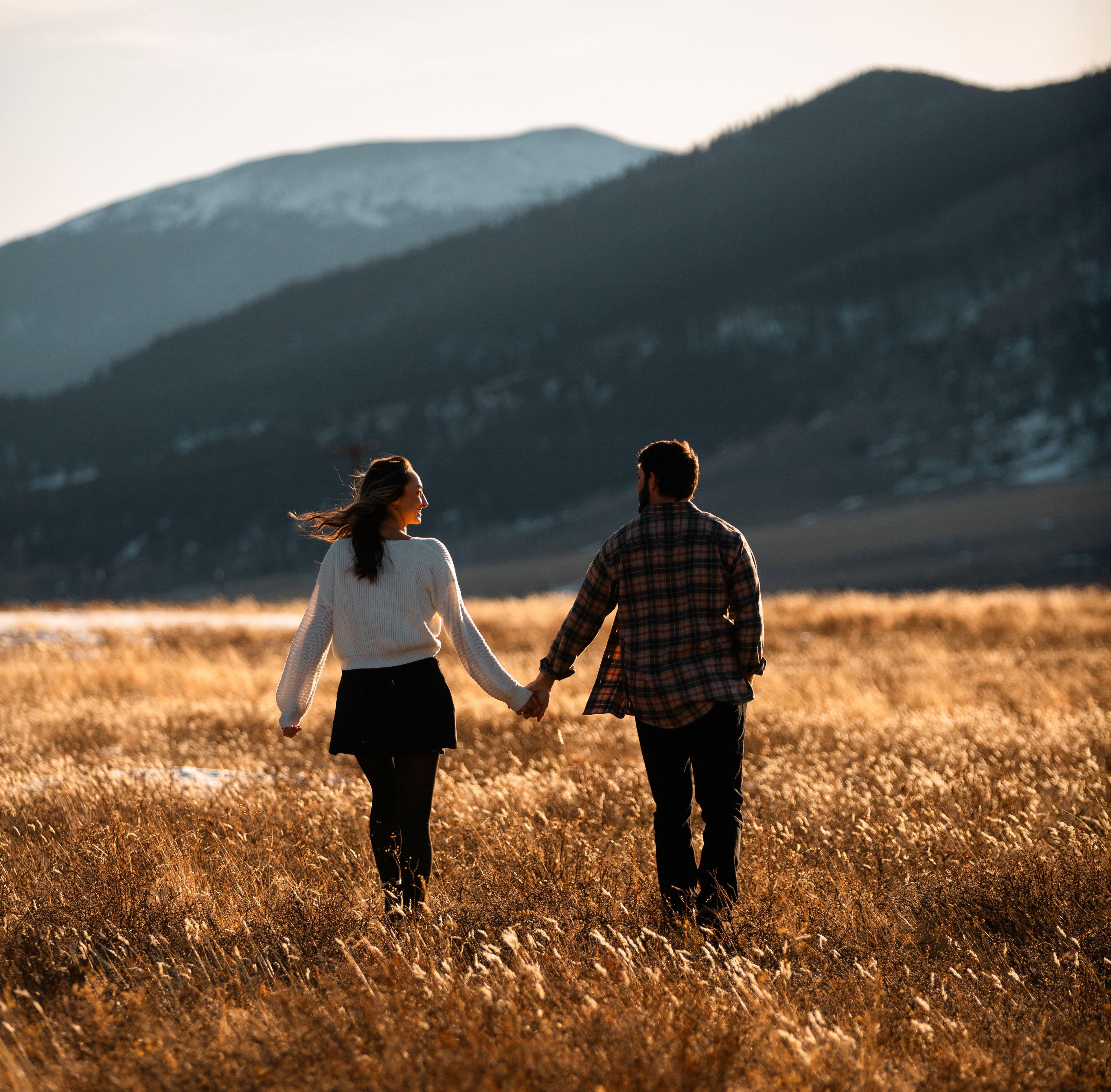 The Wedding Website of Jesse Applehans and Hogan Danneberg