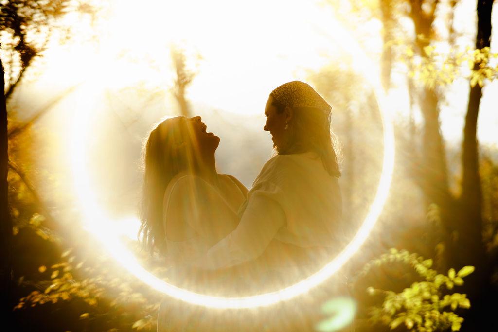 The Wedding Website of Lucy Genda and Sonoma Dixon