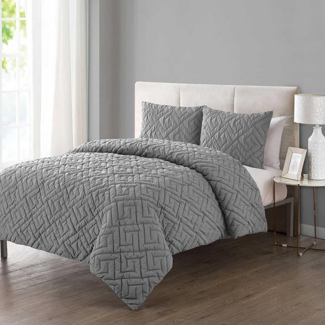 VCNY Home Artemis Embossed Comforter Set