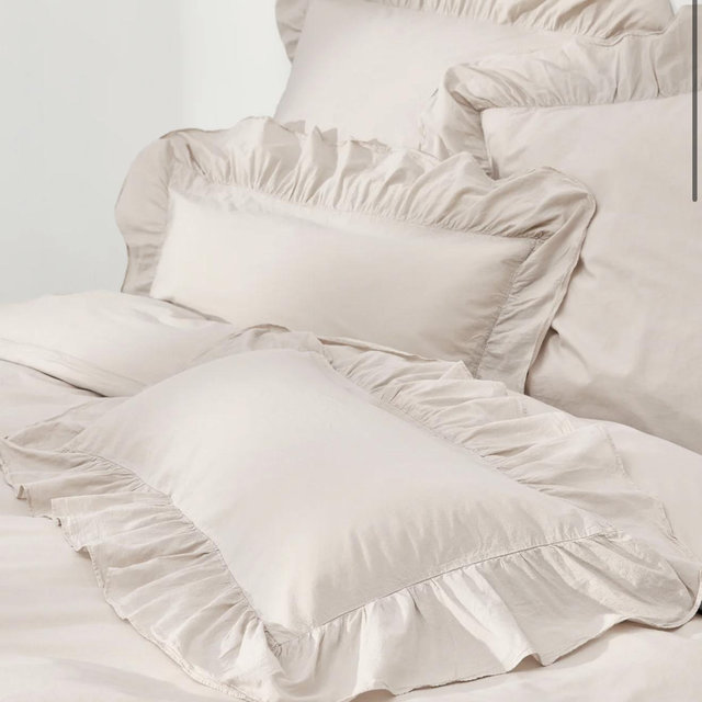 Washed Cotton Percale Duvet Cover Louane with Ruffles ❘ Westwing