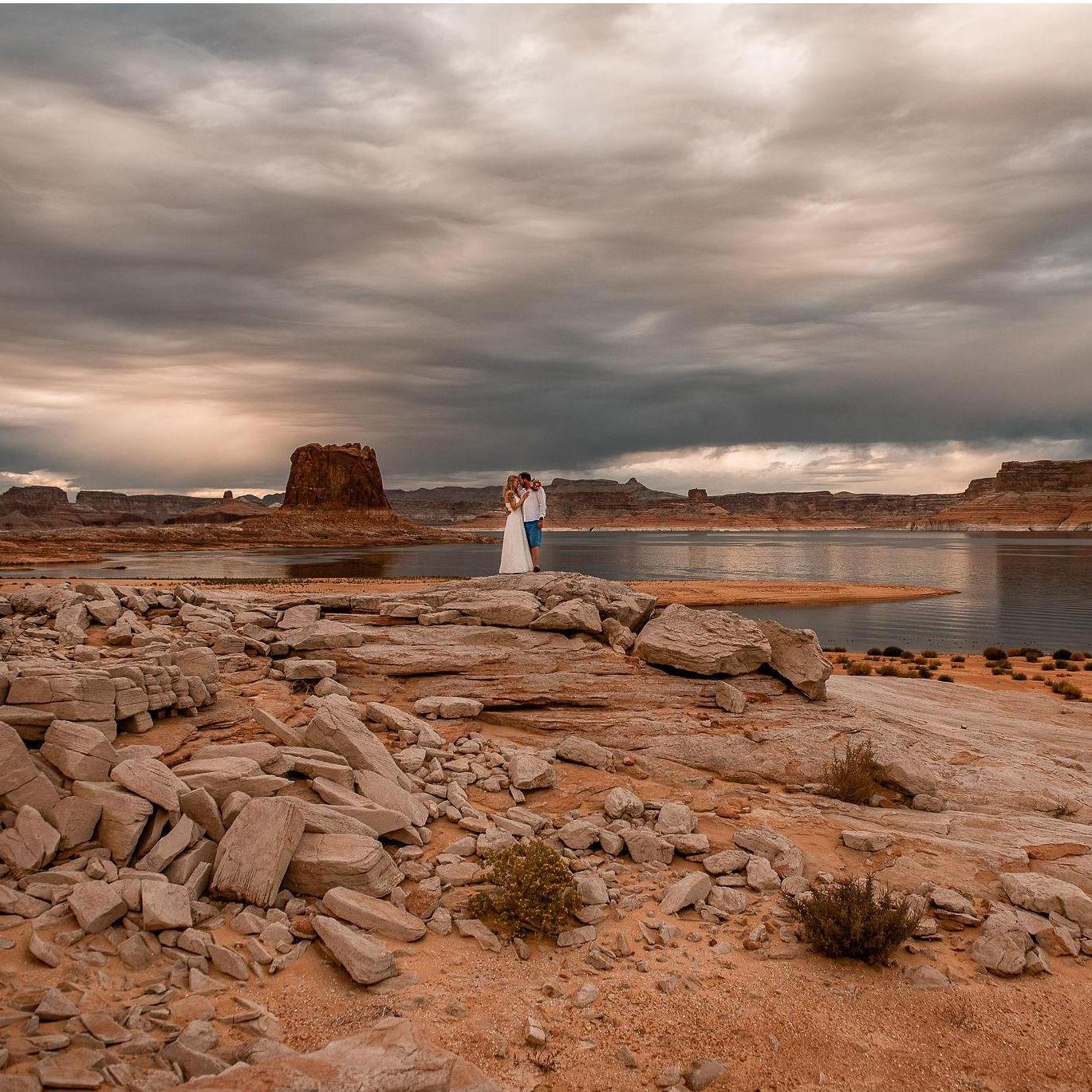 Thank you to Kayla Lew Photography for documenting our Lake Powell wedding!