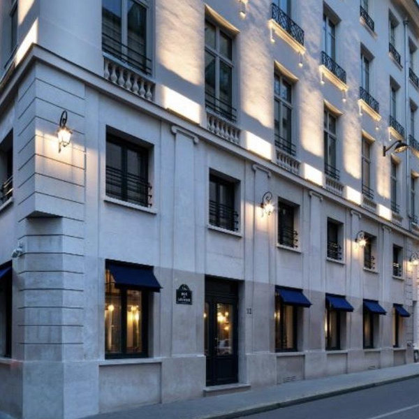 Paris Hotel Stay (14 Nights)