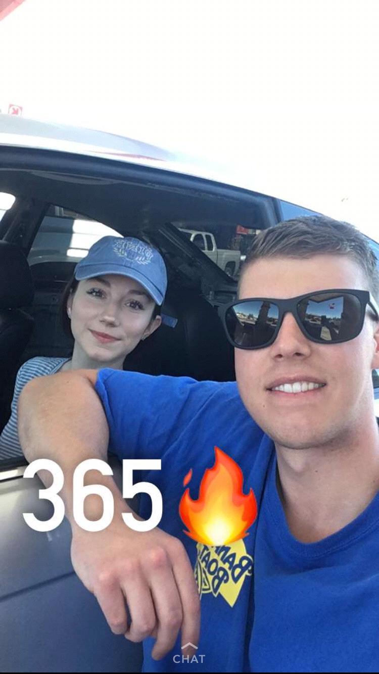 1 year Snapchat streak was a HUGE day for us 🔥