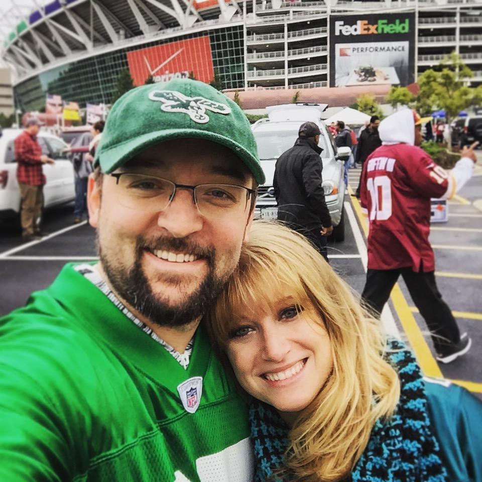 E-A-G-L-E-S!  FedEx Field, 2016
