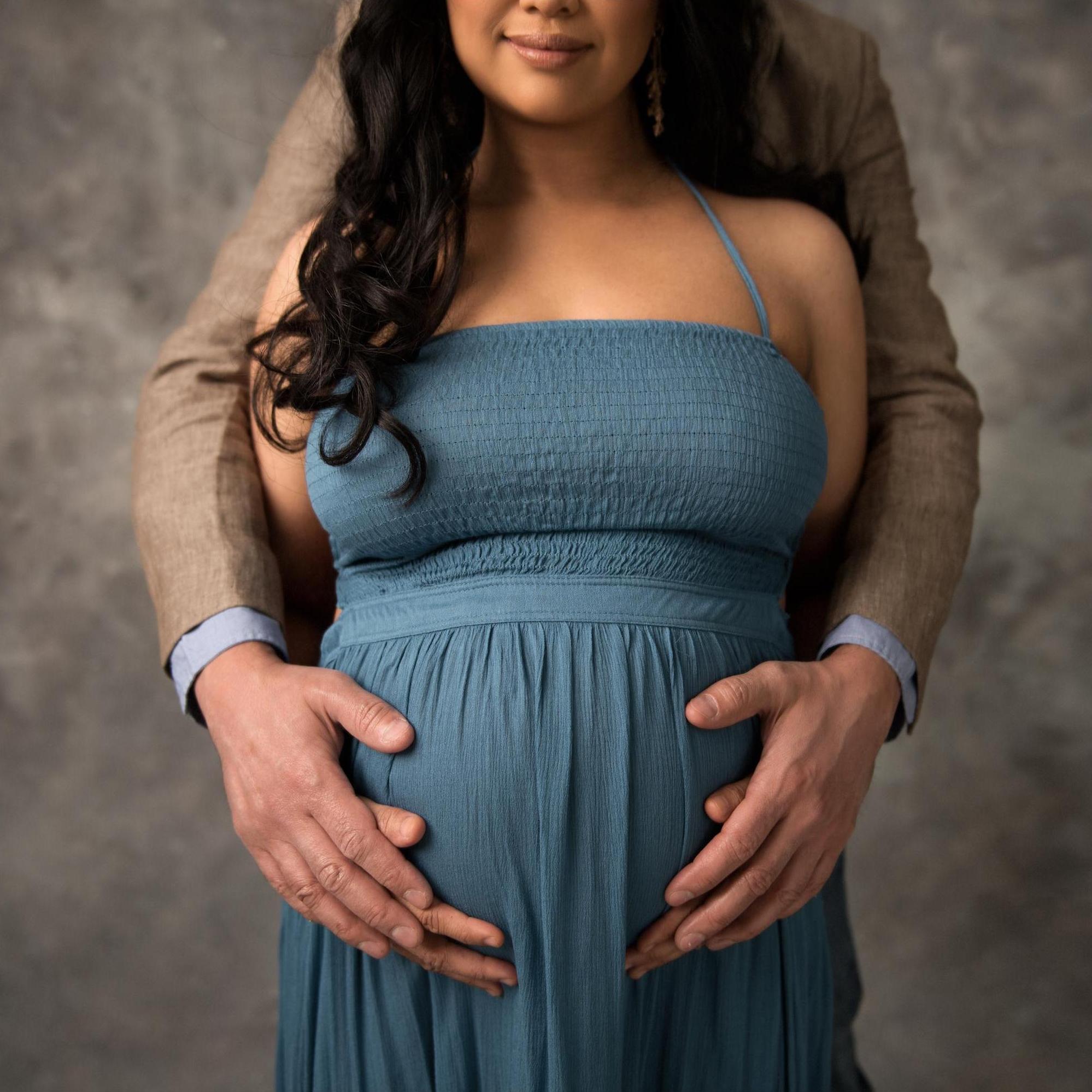 Maternity Photoshoot - 33 Weeks!
