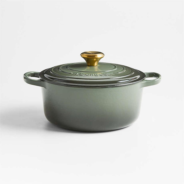 Le Creuset ® Signature 4.5-Qt. Thyme Enameled Cast Iron Round Dutch Oven