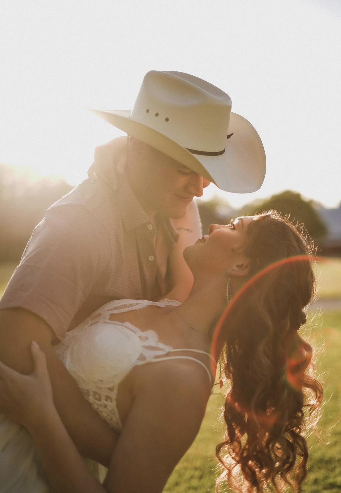 The Wedding Website of Kylie Halsey and Braeden Lewis