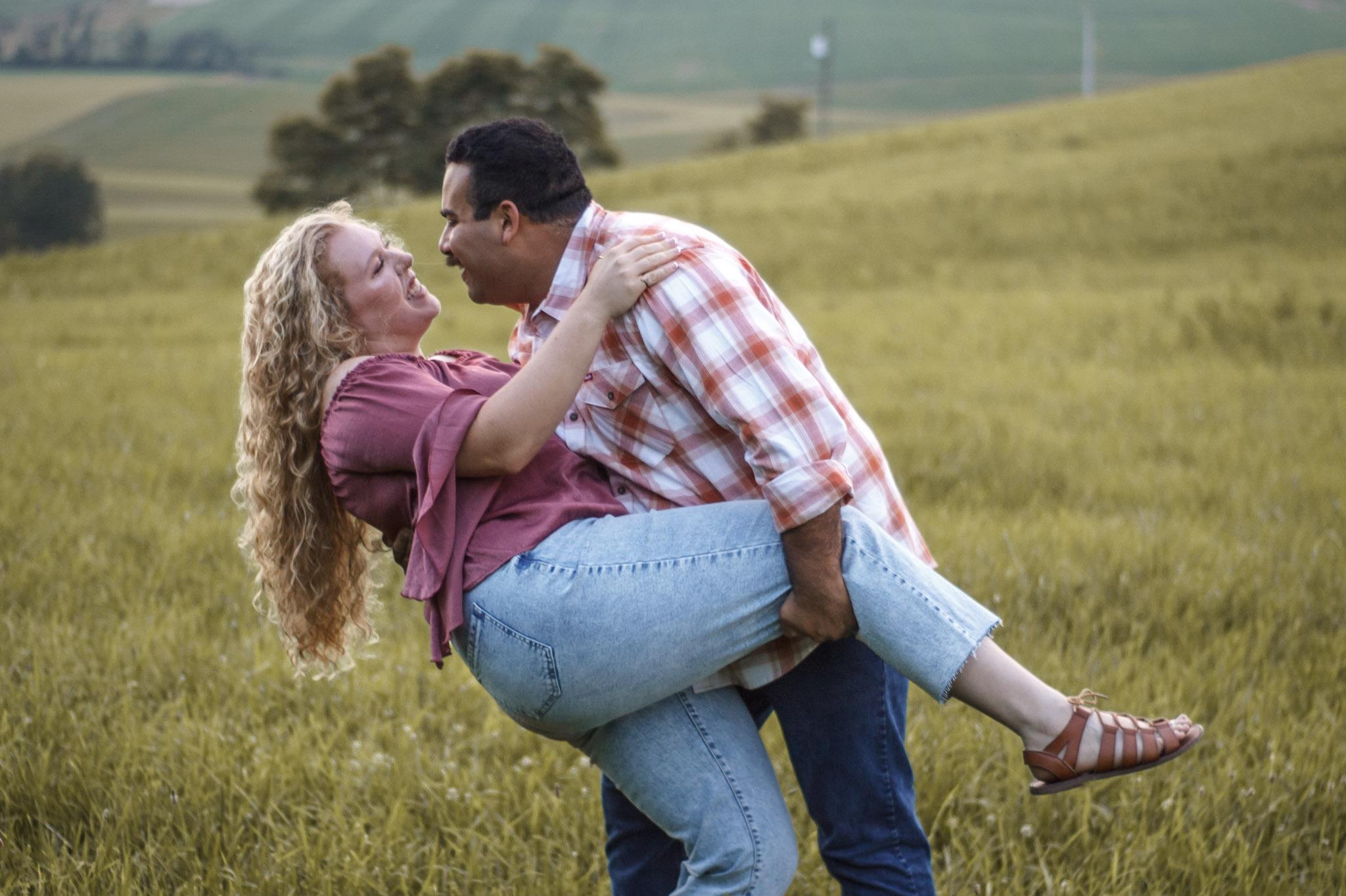 The Wedding Website of Jesse Simpson and Rachel Brobst