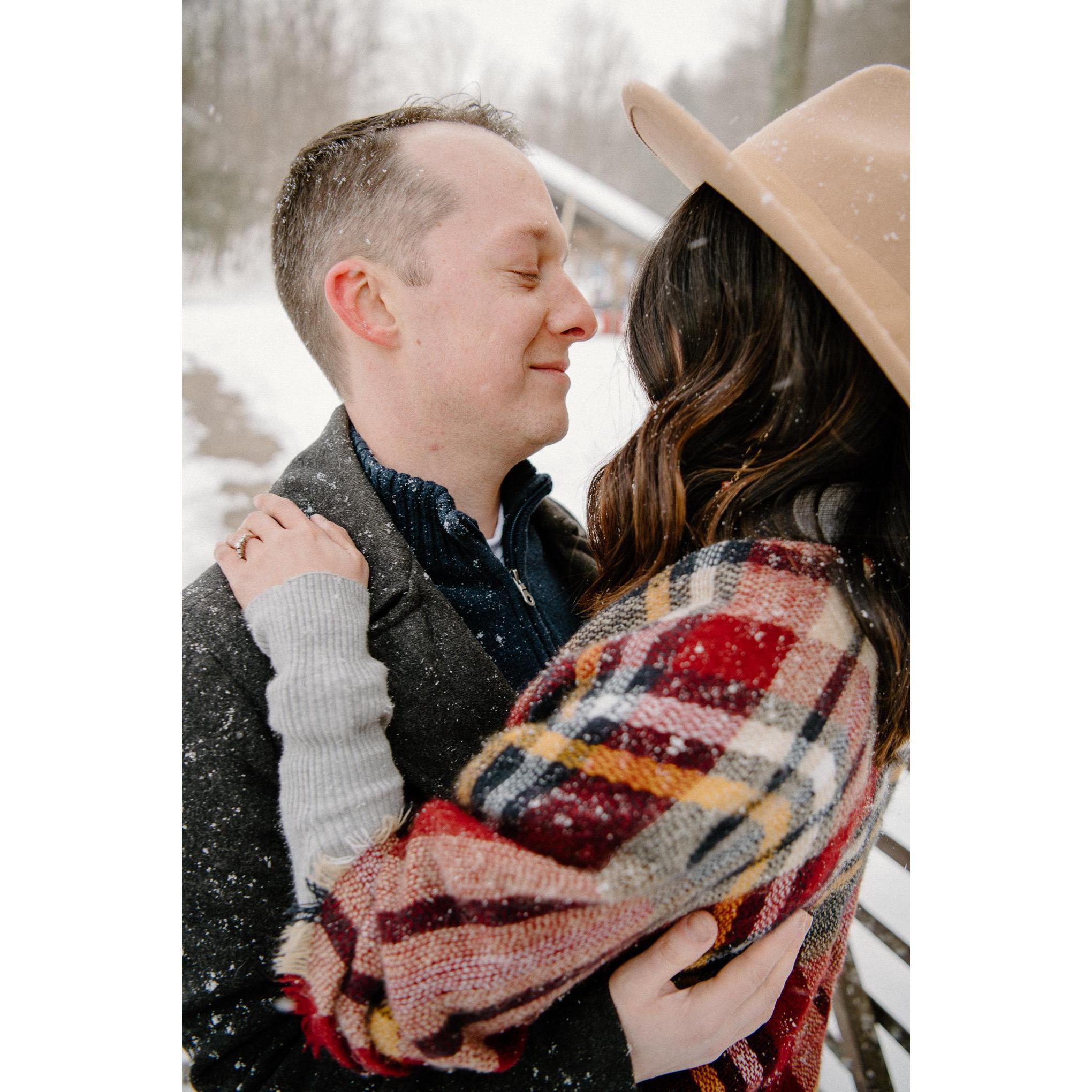 It started snowing at the perfect moment right after Cole proposed ❣️