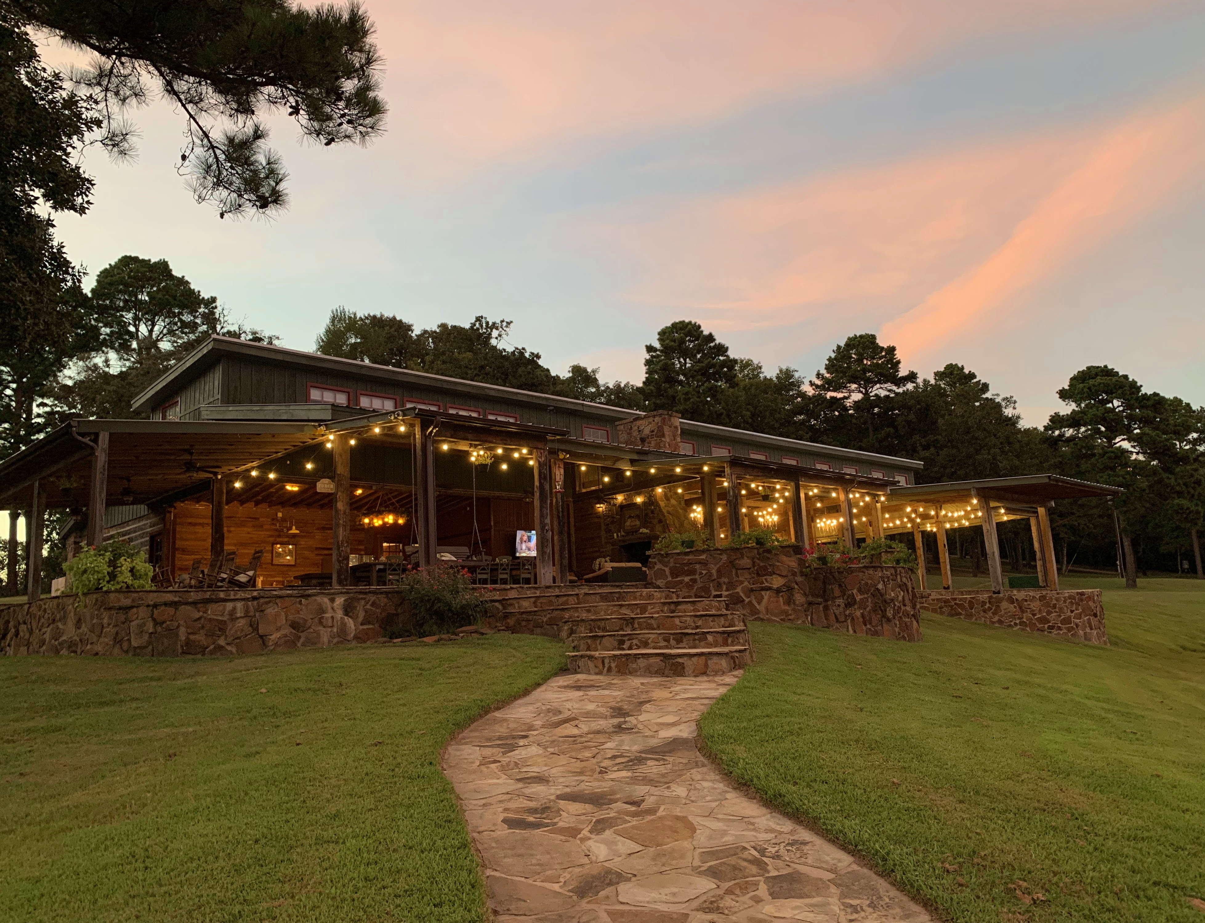 The Wedding Website of Megan Yandell and Drew Webb