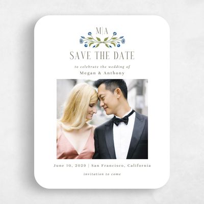 White Rounded Wedding Save the Date - Feuille Photo