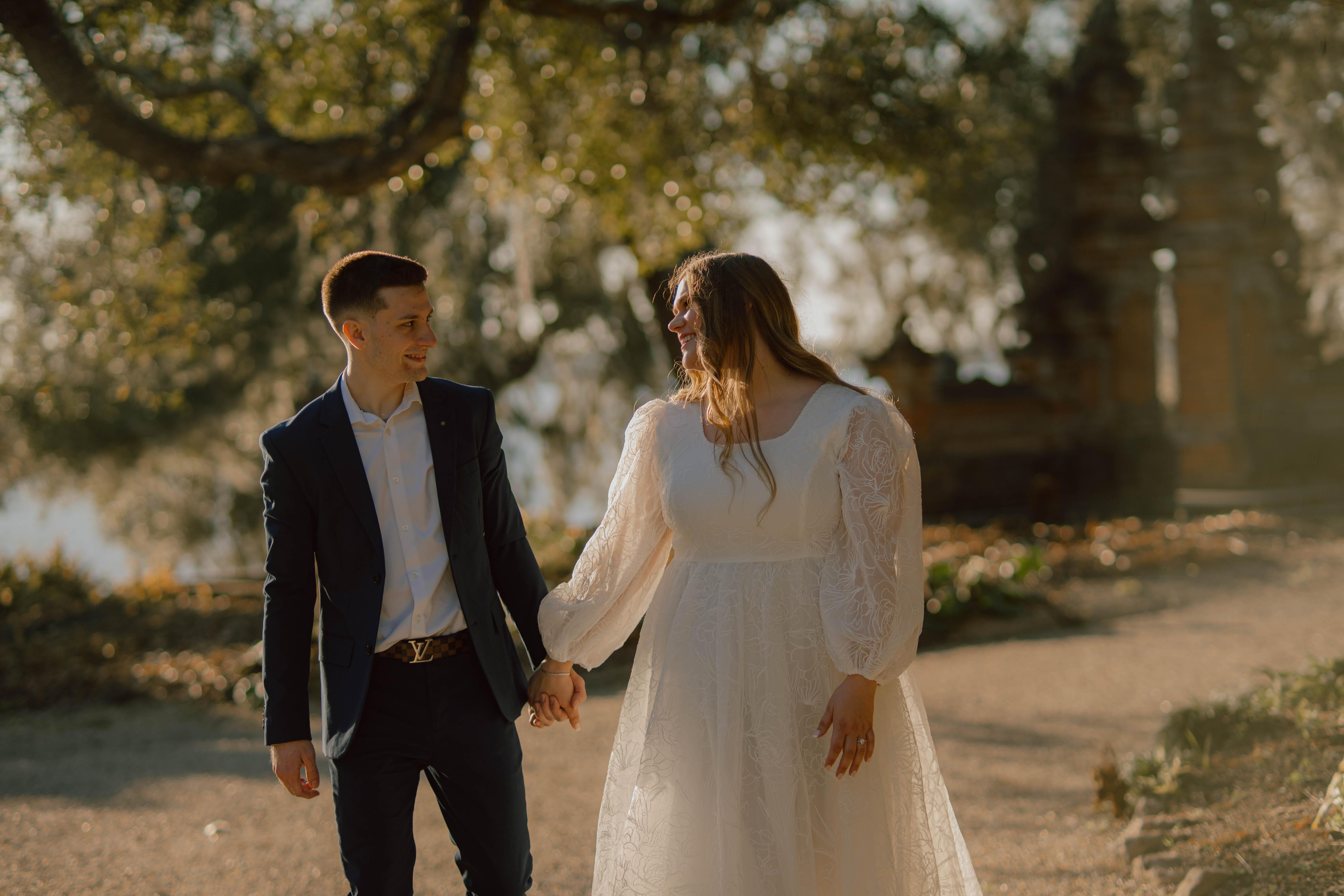 The Wedding Website of Amanda Wiggins and Hunter Tracy