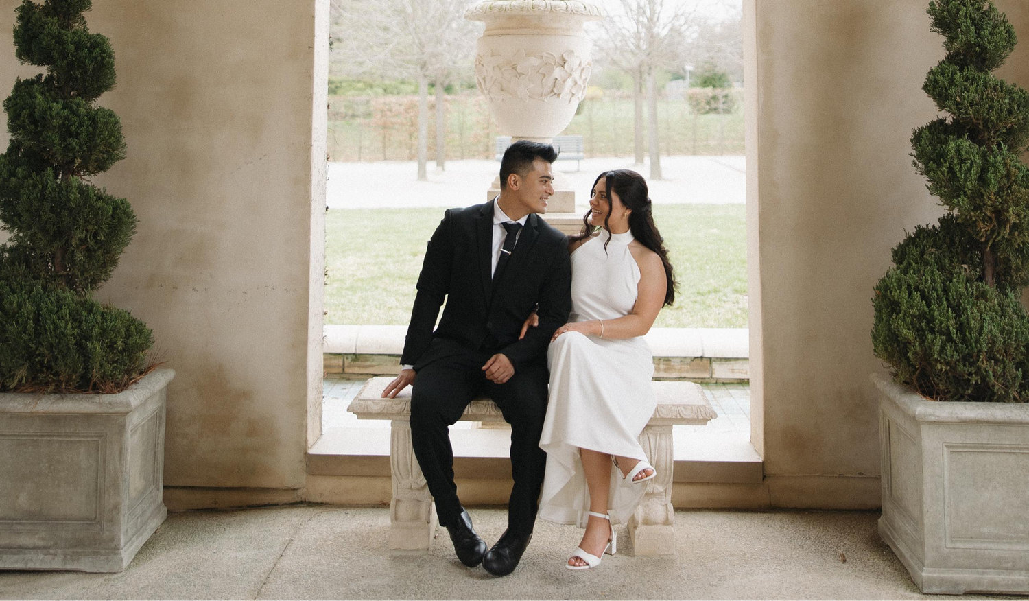 The Wedding Website of Julia Martinez and Tim Young