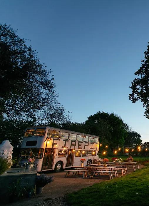 The Wedding Website of Lauren Simmons and Steven Loftin