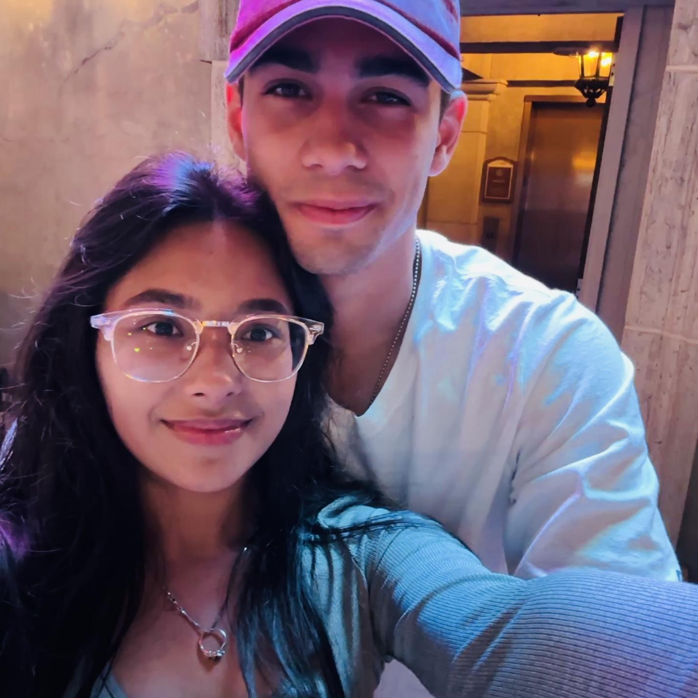 Matthew and Jennifer enjoying a little getaway together πΈ
June 2, 2024.