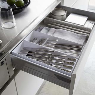 Tower Cutlery Storage Organizer