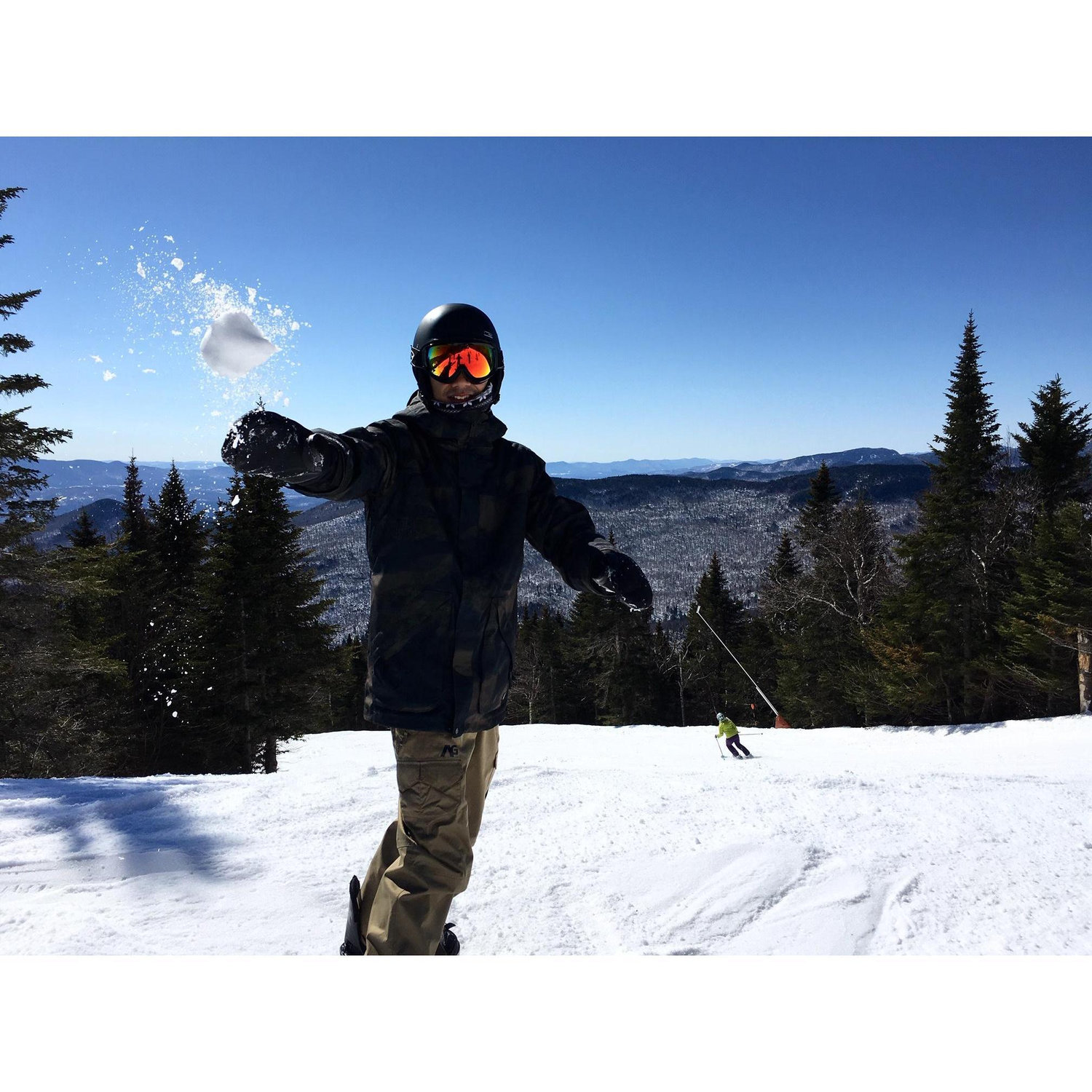 Morning Shred Session before Tertius and Susan's Wedding in Stowe, VT. Yup, Henry got me right in the crotch with that snowball.