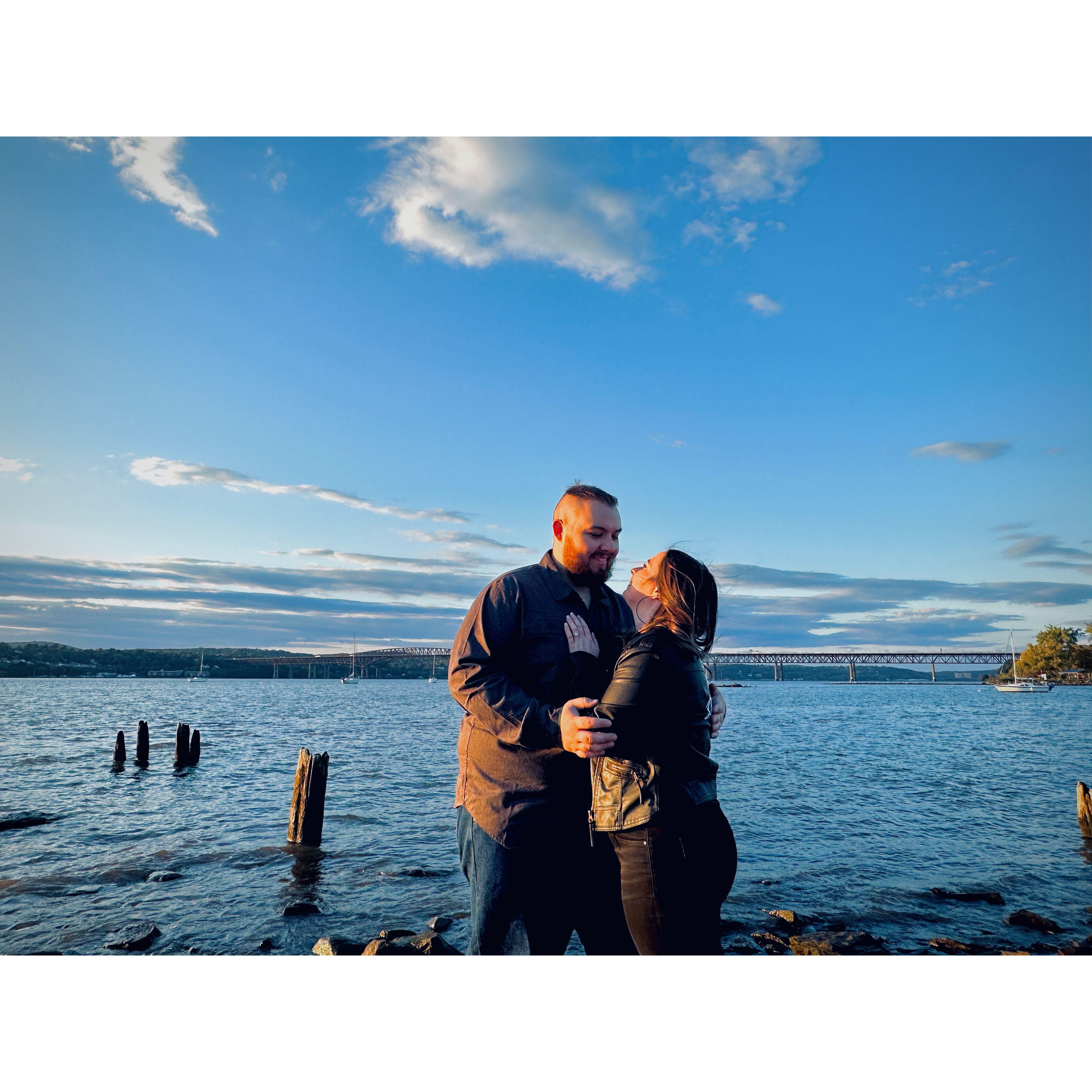 Engagement photos at the Beacon waterfront. Big thank you to Marcus who took these amazing photos.