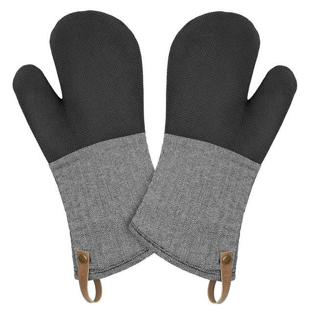 Cuisinart Heritage Kitchen Oven Mitts – Heat-Resistant Kitchen Mitts for Oven with Non-Slip Neoprene Palm, Long Cuff, and Cotton Filling – Durable Oven Gloves for Cooking, Baking, & Grilling