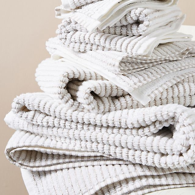 Kassatex Sullivan Towel Collection