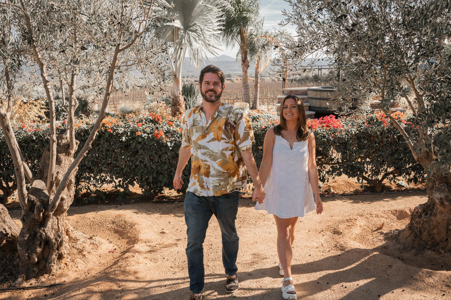 The Wedding Website of Lindsey Dahlin and Cailon Moore