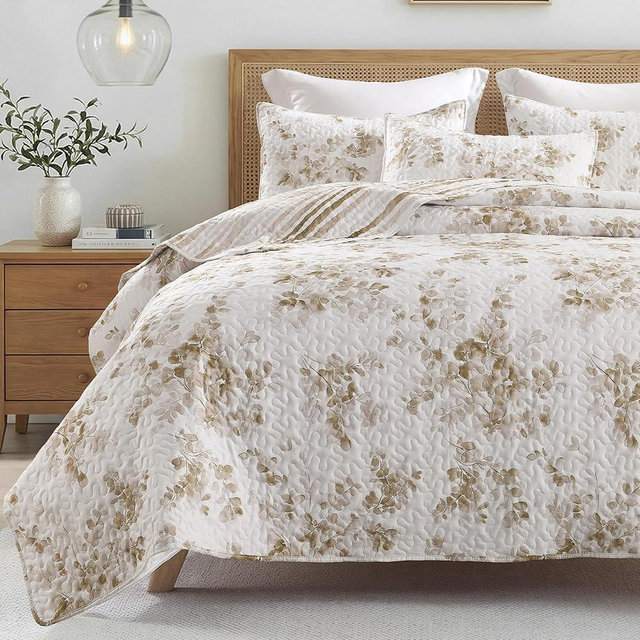 HORIMOTE HOME Floral Quilt Queen Size, Botanical Quilt Set Reversible Spring Bedspreads, Coquette Cottagecore Shabby Chic Farmhouse Bedding Set, Soft Lightweight Coverlet for All Season 3 Pieces