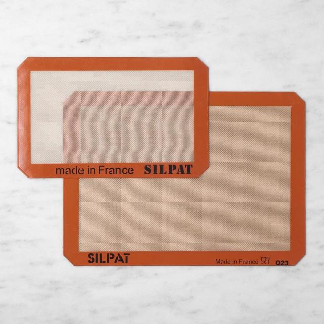 Silpat Nonstick Savory Half Sheet & Quarter Sheet Mats, Set of 2