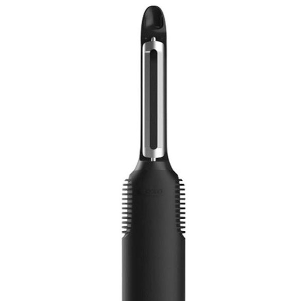 OXO Good Grips Swivel Vegetable Peeler