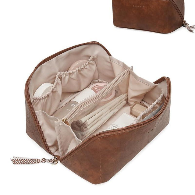 EACHY Travel Makeup Bag, Large Capacity Cosmetic Bag for Women, Waterproof PU Leather, Flat Open Portable Toiletry Bag for Skincare, Brushes & Travel Essentials