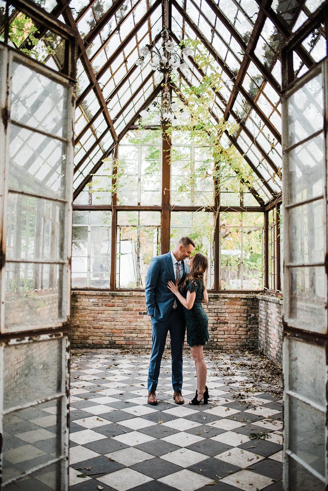 The Wedding Website of Hallie Crosby and Hayden Weishahn