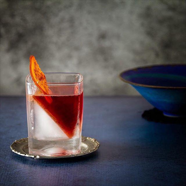 CORKCICLE Whiskey Wedge Glass