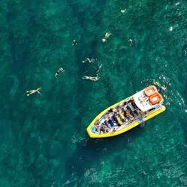 Hawaiian Boat Tour and Snorkeling