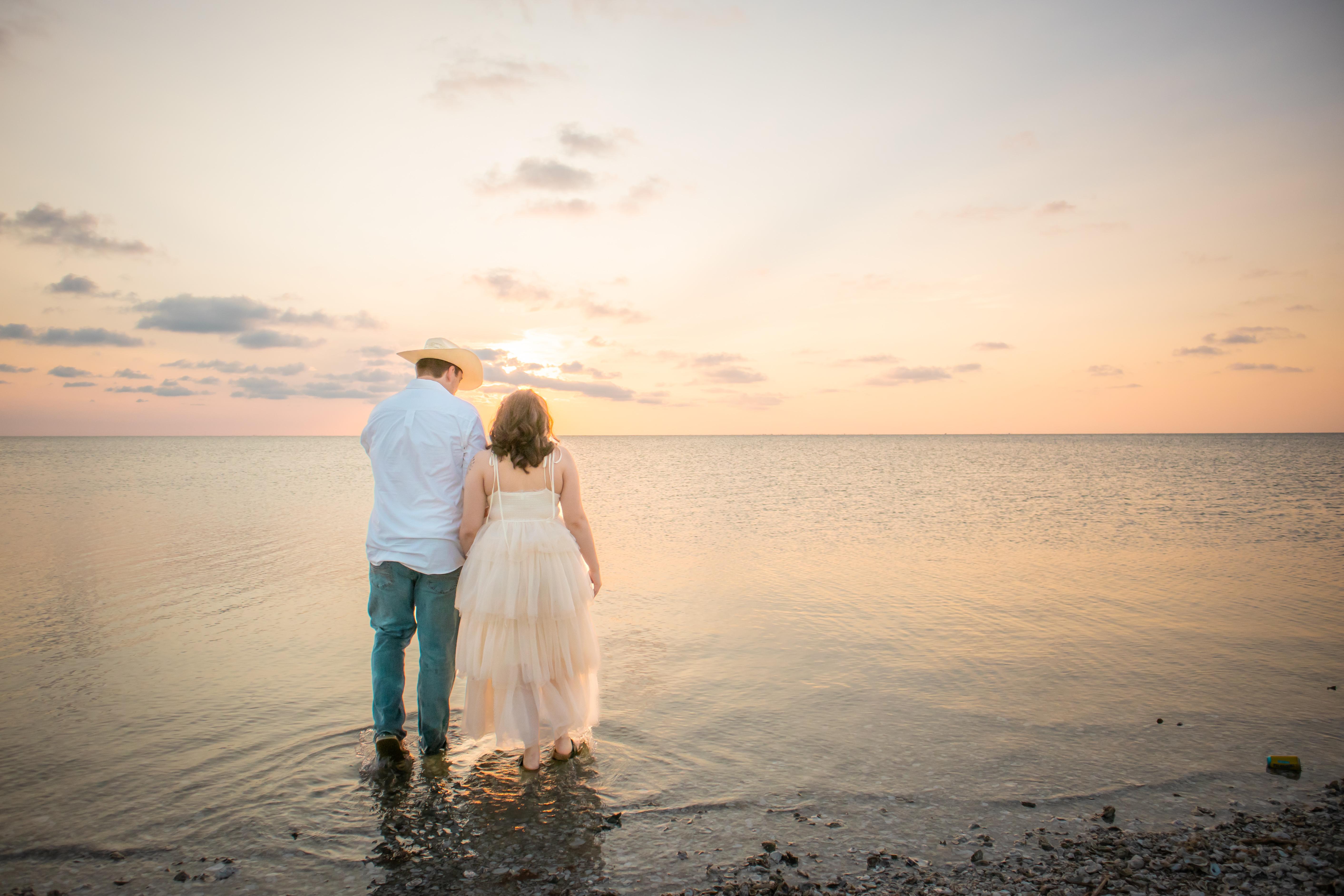 The Wedding Website of Meaghan Setterbo and Jonah Muguira