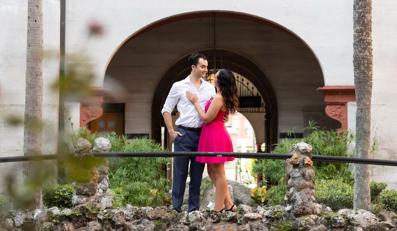 The Wedding Website of Monica Mendieta and Chris Spengler