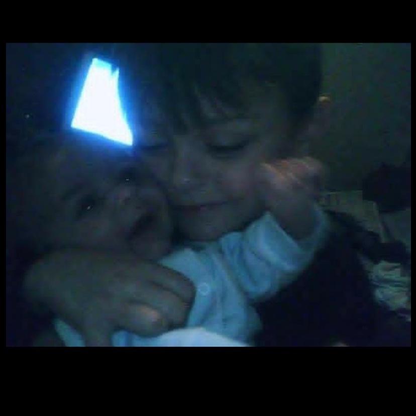 Hunter and his baby brother 💕