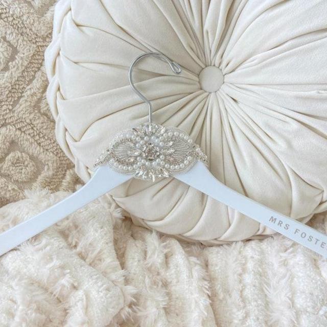 BLING Wedding Hanger, Bridal Hanger, Personalized Hanger, Bride Name Hanger, Crystal Hanger, Bling Wedding, Rhinestone Pearls Sparkle Hanger