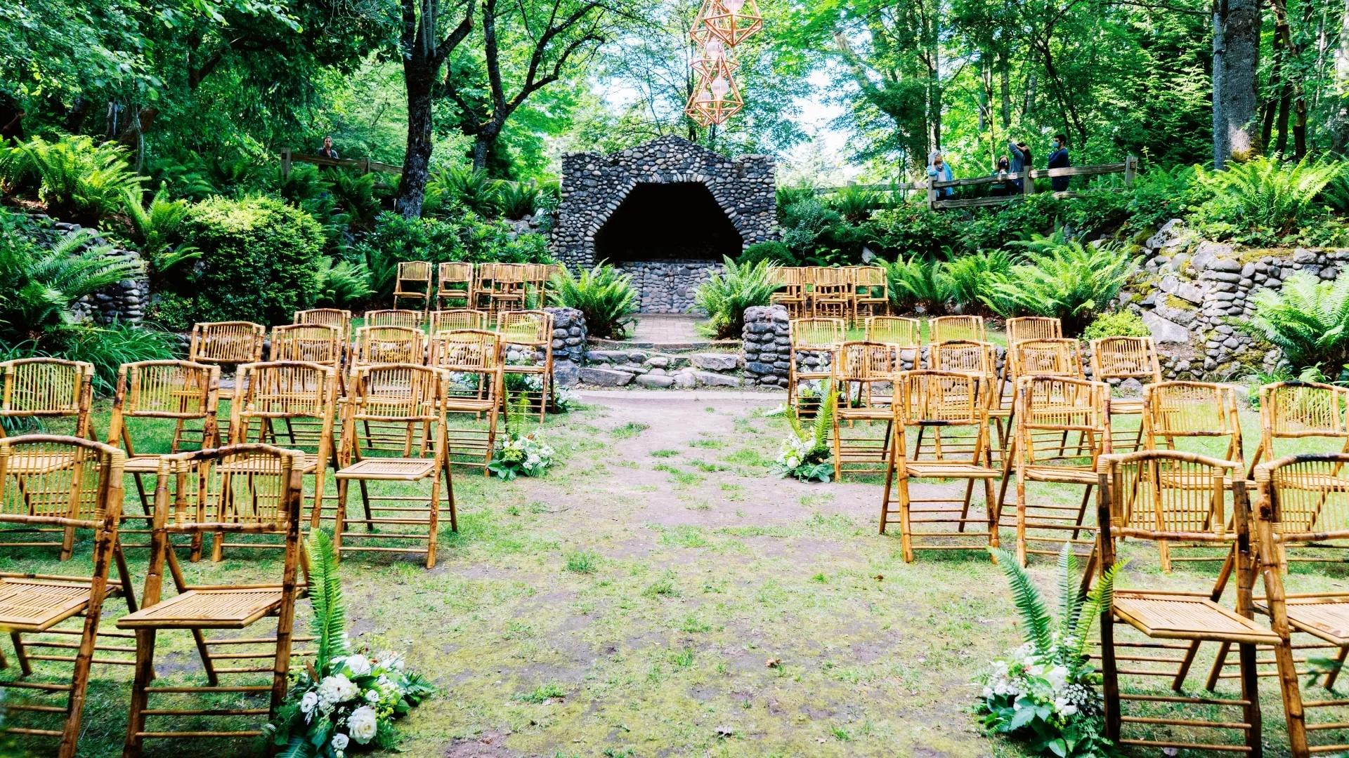 The Wedding Website of Cynthia Jonasson and Duncan Boehle
