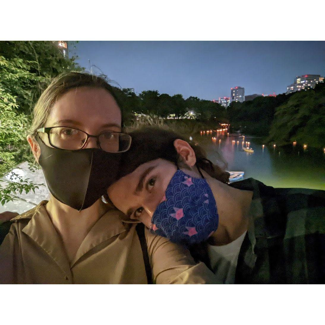 We went to see a lantern festival in Tokyo (around Nihonbashi I think??) / Nous sommes allés à un festival de lanternes à Tokyo (à Nihonbashi JE PENSE)