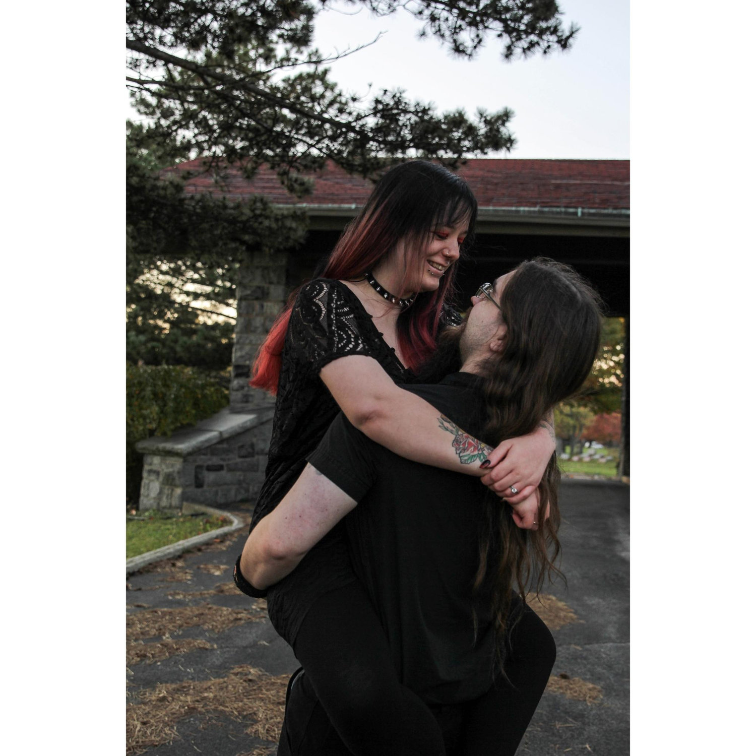 Engagement Photos 🖤
♡Location: Elmlawn Memorial Park
♡Photographer: Alyssa Knowlton, Lyssa Lee Photography